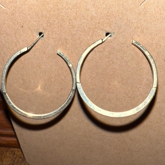 ⭐️Vintage Gold Plated Stamped Small Half Hoop Earrings - Picture 4 of 10